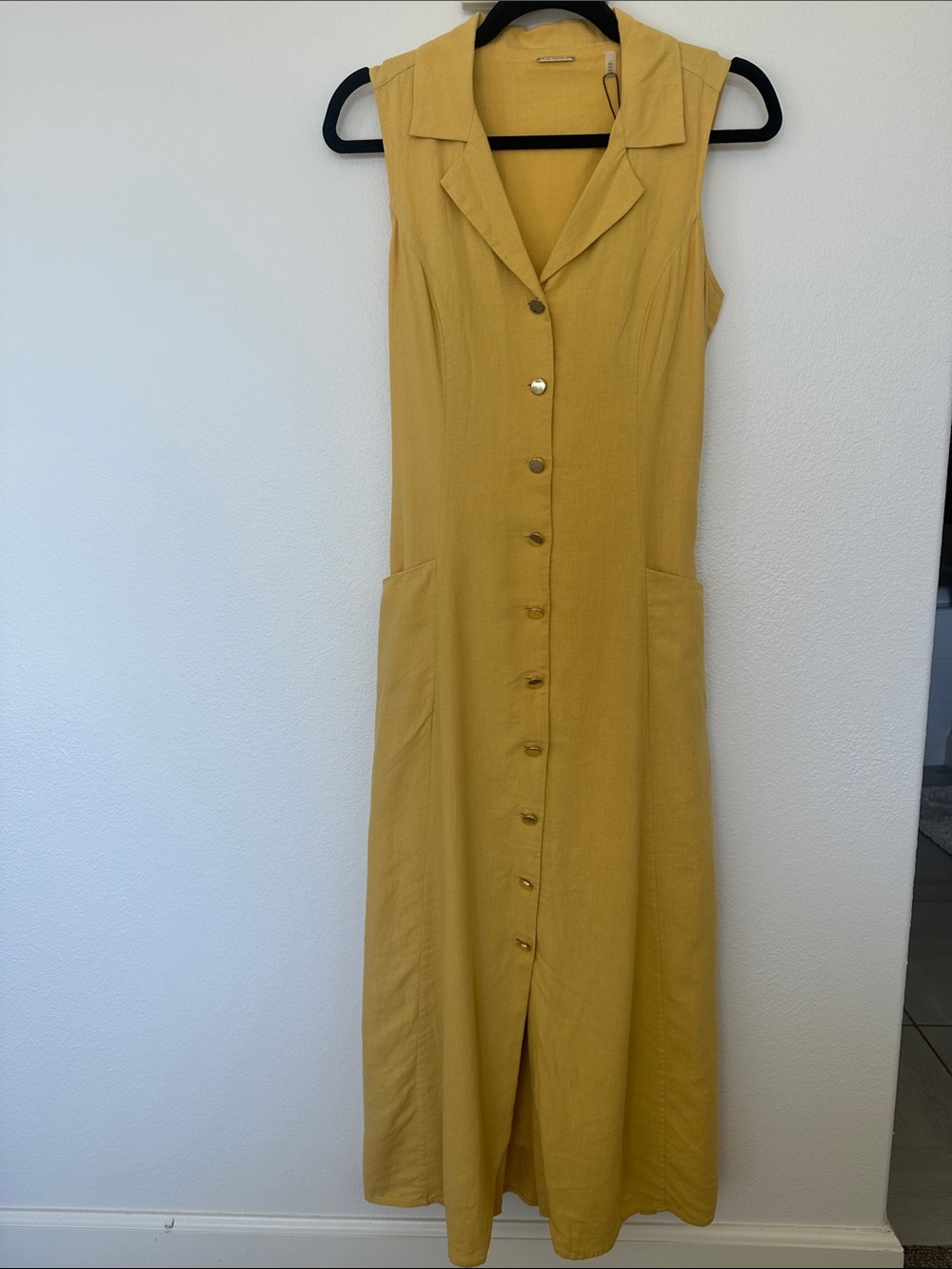 Elie Tahari linen dress